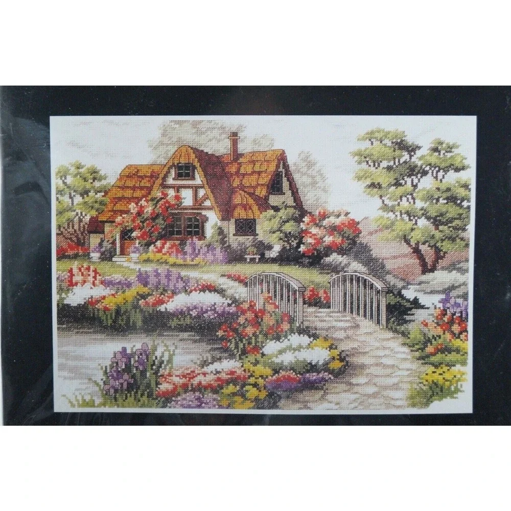 Counted Cross Stitch Kit‎ Tudor Cottage Garden Picture Flowers Bridge Gong Ting